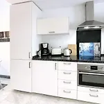 Luxury Near Puerto Banus Apartment *