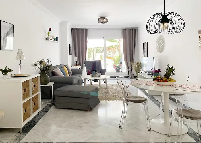 Luxury Near Puerto Banus Apartment
