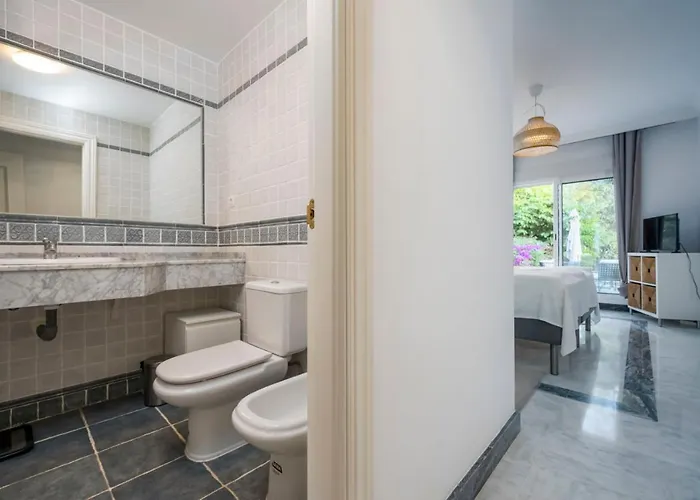 Luxury Near Puerto Banus Марбелья