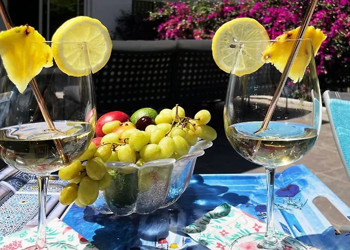 Apartment Luxury Near Puerto Banus