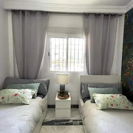 Luxury Near Puerto Banus Apartman *